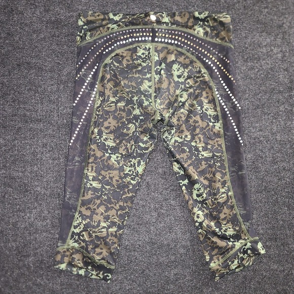 Lululemon‎ Stop at Nothing Crop leggings Size 8 Fleur Olive Fatigue Green Black - Picture 8 of 10